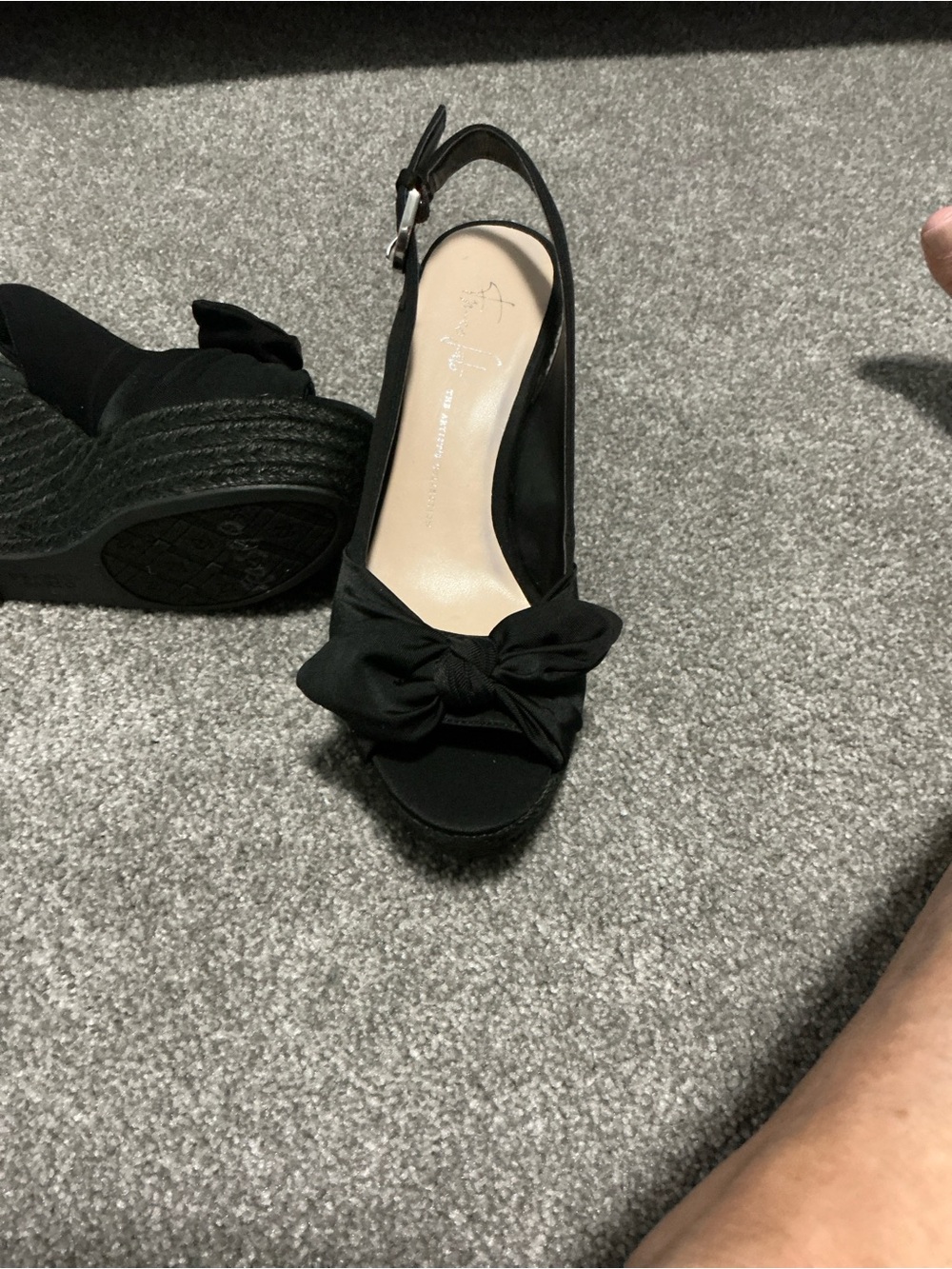 NWT Franco Sarto Black Knot Wedge Slingbacks - Picture 6 of 6